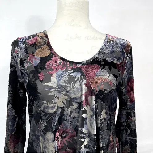 cupio Long Sleeve Sheer Top Size S