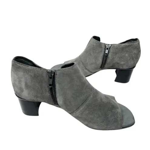 Munro Booties Size 6.5 Suede Sable Ash Gray Open Toe Block Heel