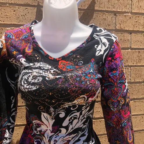 Early 2000s y2k colorful multicolor purple orange black white red blue rhinestone Size M