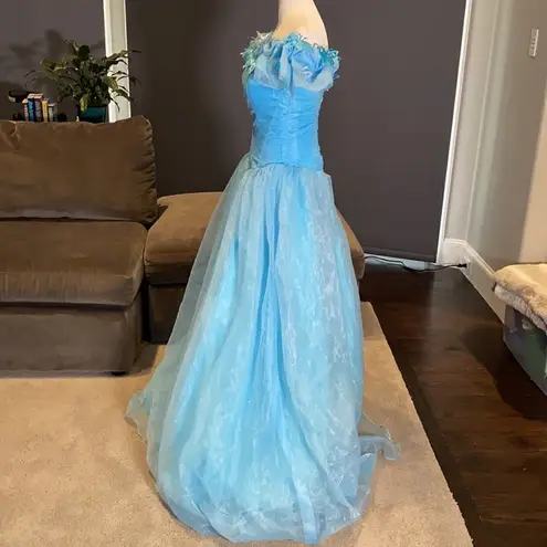 Women’s Fairy Tale Prom Party Dress with Corset back Size 2 NWT Blue