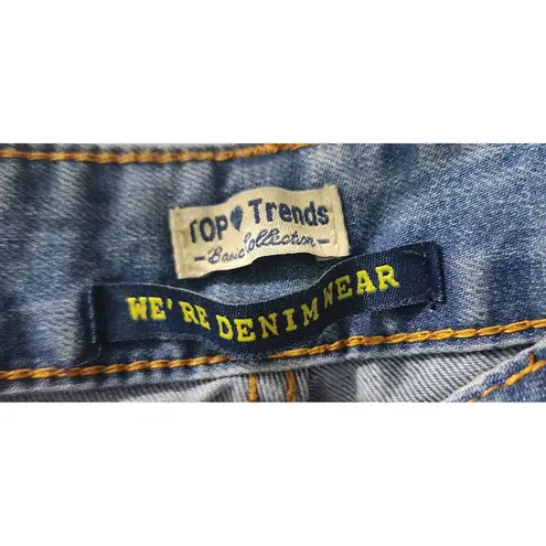 Top Trends Denim Flare Jeans Distressed Frayed Hem Button Fly Light Wash 32 Blue Size 42