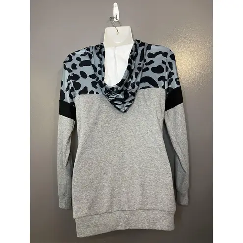 Bluetime Hoodie Womens Small Gray Leopard Colorblock Pullover Sweatshirt