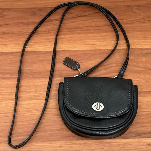 Coach  Park Black Pebbled Leather Turn Lock Mini Crossbody Bag w/ Brown Hang Tag