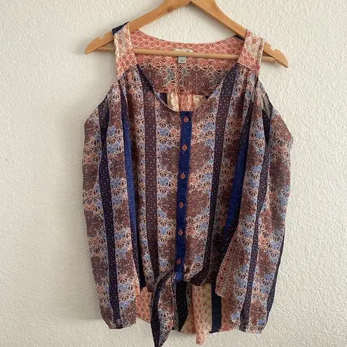 One World Long sleeve cold shoulder blouse Size Large