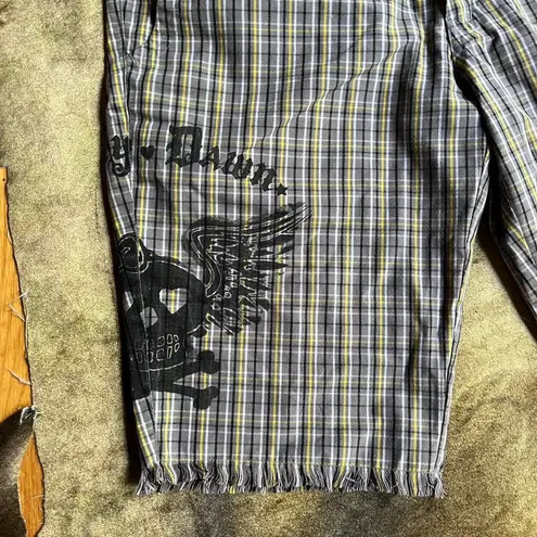 Vintage Plaid Skull Print Capri Shorts Size L