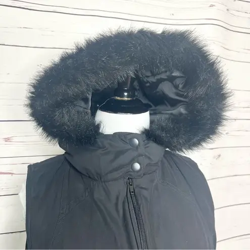 Dorothy Perkins Black Faux Fur Lined Hooded Zip Up Vest Size Medium