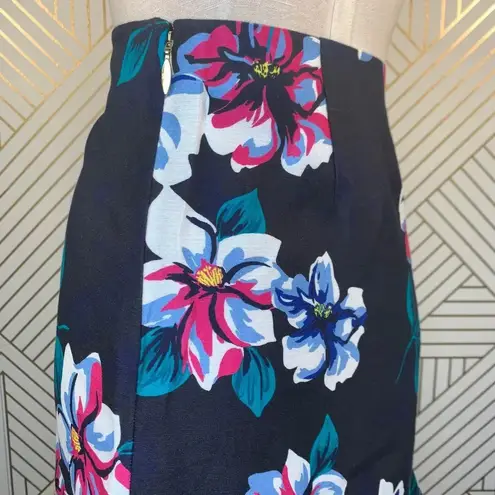 Draper James Dorothy Floral Lillian Skirt in Black