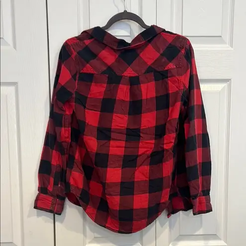 Arizona Jeans Arizona Jean Company Red and Black Button Down Shirt