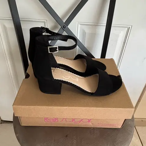 NIB 6.5 Sugar Black suede Sandal