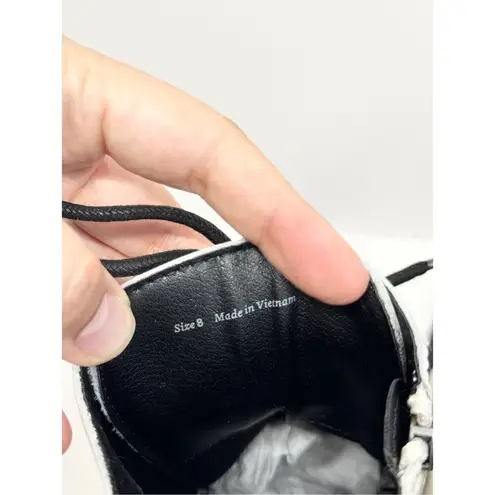 Dolce Vita Combat Boots Size 8 White Leather Round Toe Lace Up Buckle Detail NEW