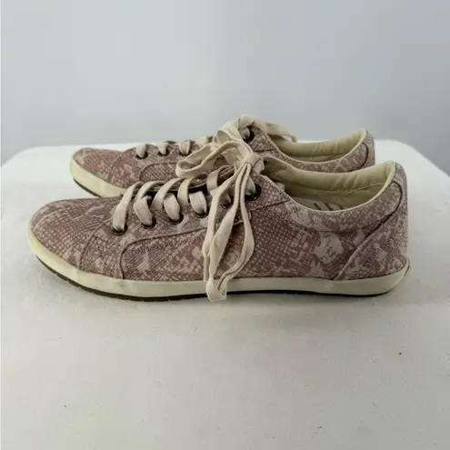 Taos Star Canvas Low Top Sneakers in Blush Snake Size 9 Pink