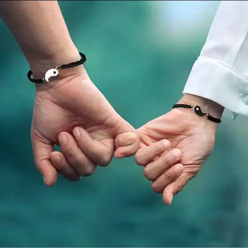 2‎ pcs Handmade adjustable cord thread Ying/Yang bracelets White thumbnail 10