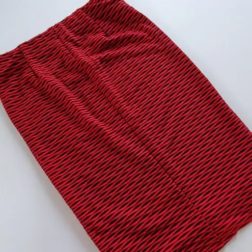 ECI Pencil Skirt Size Medium 