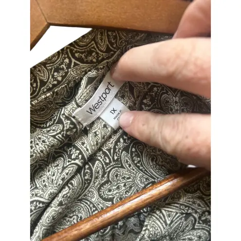 Westport paisley print long sleeve polyester buttom down blouse size 1X