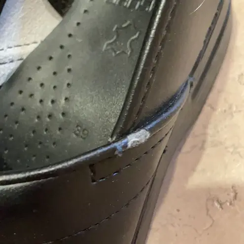 Dansko Matte Black Cabrio Clogs