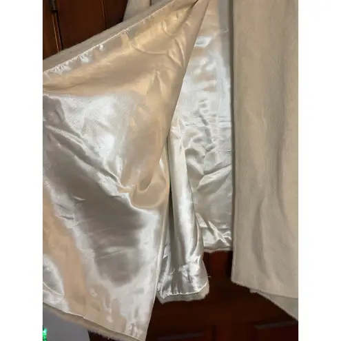 STUNNING PERUVIAN ALPACA AND WOOL hand Finished Cape O/S Size undefined