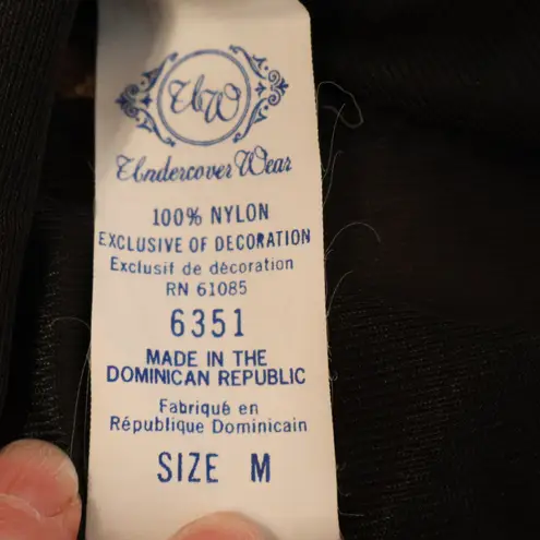 Undercover Wear Lace Trim Camisole Top Vintage Y2K 90s Coquette Lingerie Size M Black Size M