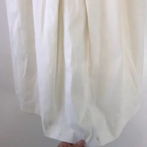 Lulu’s Off White Sleeveless v