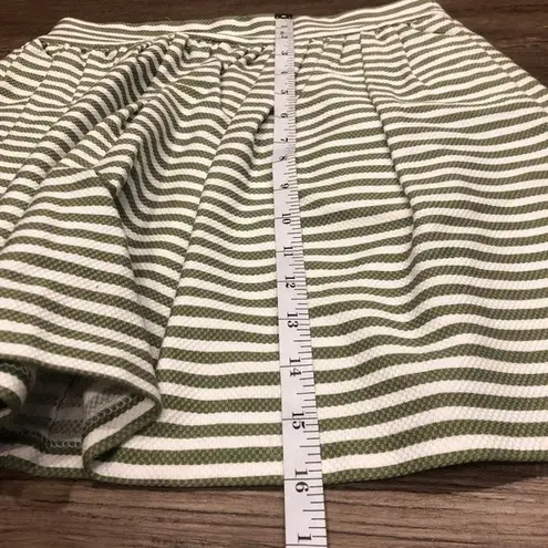 Pins & Needles Full Pleated Mini Skirt Pockets Ivory Green 2 Unlined Stripes Zip