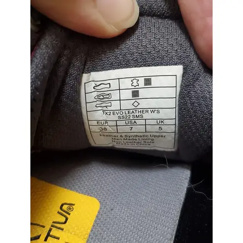 La Sportiva TX2 EVO Women 7 US Grey Leather Low Hiking Shoes Vibram Soles FLAWS