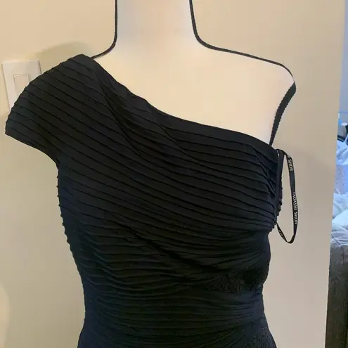 Tadashi Shoji | Sequin Black One-Shoulder Dress size 6