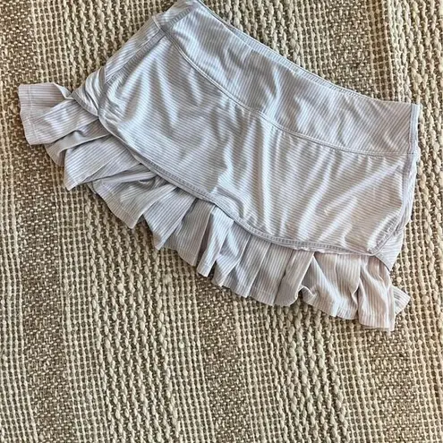 Athleta  white good match stretch pleated ruffle tennis running skirt medium