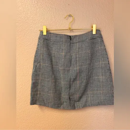 Veronica Beard Mini Houndstooth Button Pocket Mini Skirt Size 0