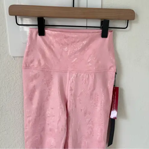 Carbon 38 Metallic Snake High Rise 7/8 Legging in Pink Size XS