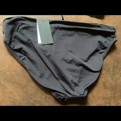 Kenneth Cole NWT  bikini