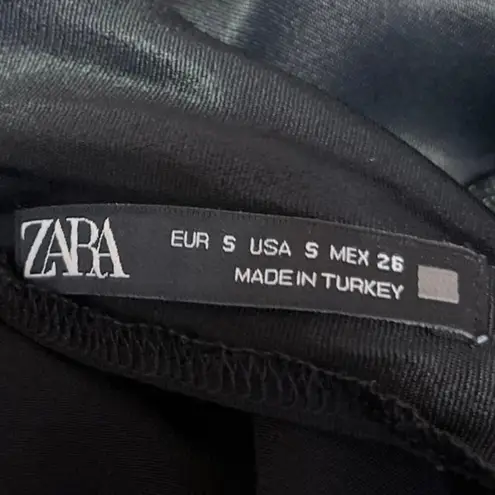 ZARA  Black Sleeveless Cowl Neck Silk Satin Cropped Cami Camisole Tank Top Size S