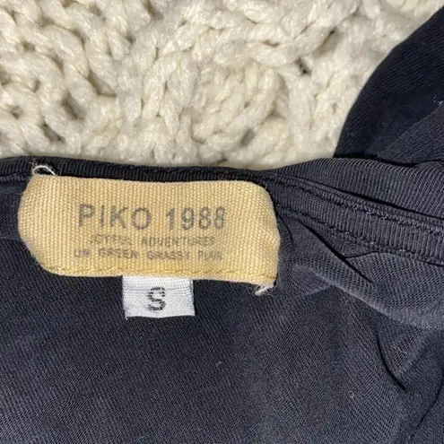 Piko black bamboo blend black top size small