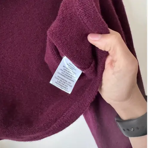 NWOT Halston Auden Wool Cash Cable Shrug in Merlot Size Medium Red