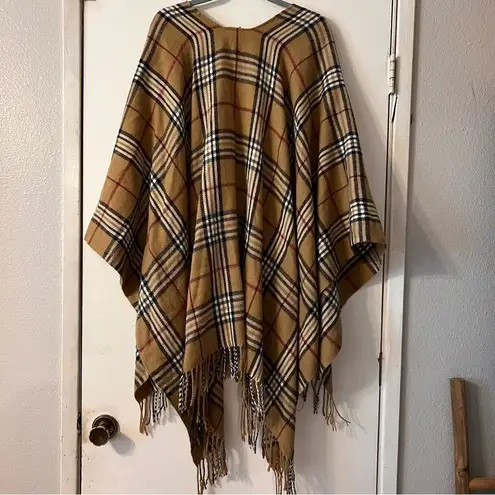 V. Fraas  Plaid Check Checkered Poncho Wrap Fringe Cozy Wrap Warm Oversized