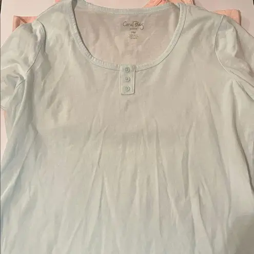 Coral Bay Woman’s Pink, Blue, and Green Tees Petite Medium 3piece set Pink Size undefined