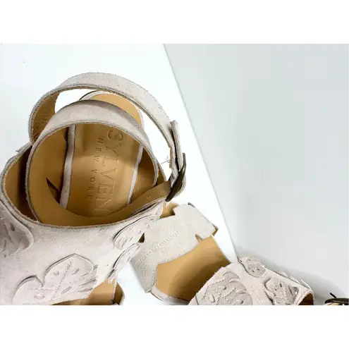 Sylven New York Sandals Womens Size 5.5 Open Toe Suede Floral Appliqué Open Toe Pink