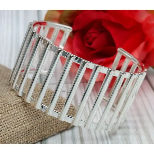 Cute Silver Tone Wide Bar Bangle Cuff Bracelet One Size Form to Fit