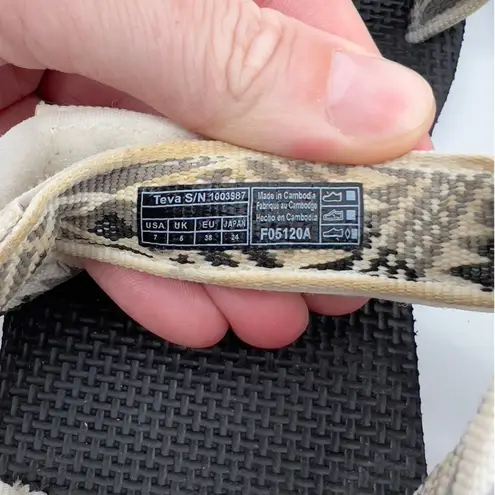 Teva Women 7 Original Universal Sandal White Aztec Adjustable Straps Hiking