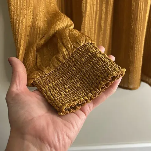 Soft Surroundings Jocelyn Golden Sands V-Neck Pinstripe Blouse long sleeve PL