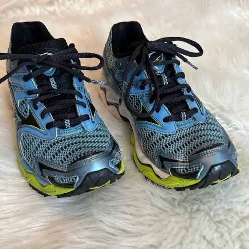 Mizuno Sneakers Nirvana 8 Running Shoes Sneakers size W8 Blue Black