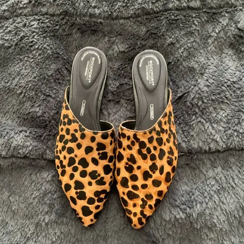 Rockport Total Motion Zuly Asymmetrical Mules Size 7