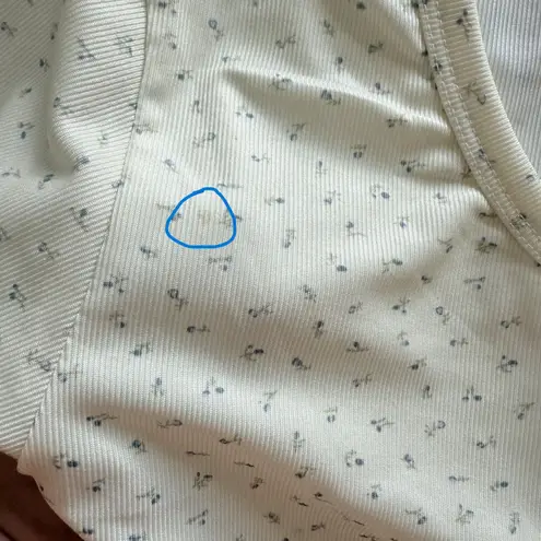 Womens Ribbed Crewneck Short Sleeve Floral Stretch Shirt Dainty Design XS/S Size undefined