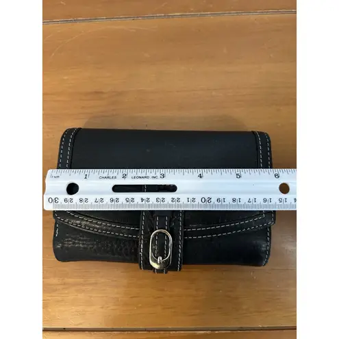 Omnia Crystal Black Leather Trifold Wallet Snap Closure