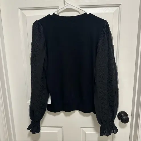 FATE. Women’s Black long sleeved top blouse Size Large