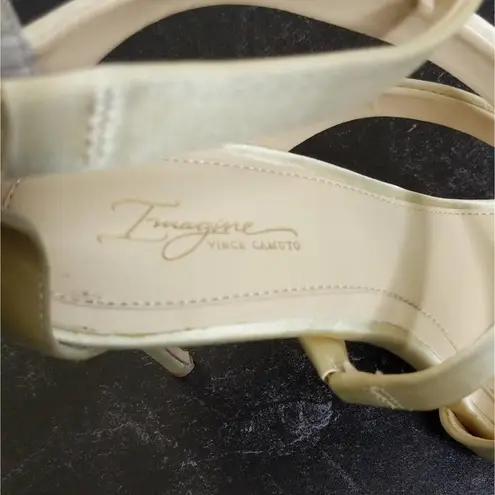 Vince Camuto Imagine  Dalles Sandal - Size 8.5M