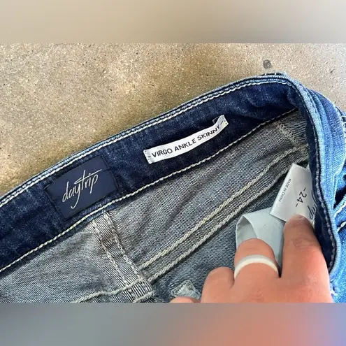 Daytrip  from Buckle Mid Rise Virgo Universal Fit Distressed Ankle Skinny