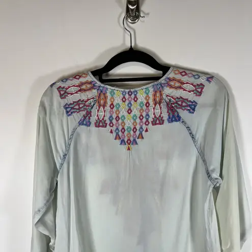 Soft Surroundings EMBROIDERED Mixteca TUNIC Top Size XS TENCEL Chambray V-NECK