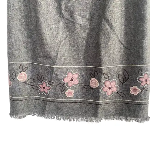 Ann Taylor LOFT Gray Wool Blend Sz 6 Floral Embroidered Skirt Academia Fall