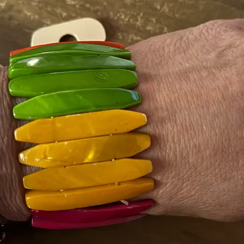 Sonoma  chunky color block dyed shell bracelet  - Image 3