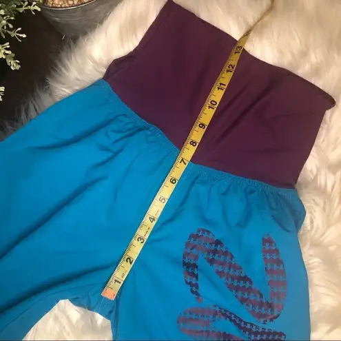 Zumba Fitness retro up/down cargo capri sz small Purple