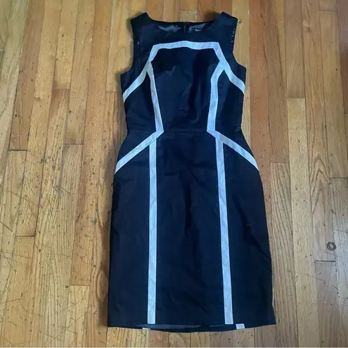 White House | Black Market  Black & White Mod Pencil Dress Size 6